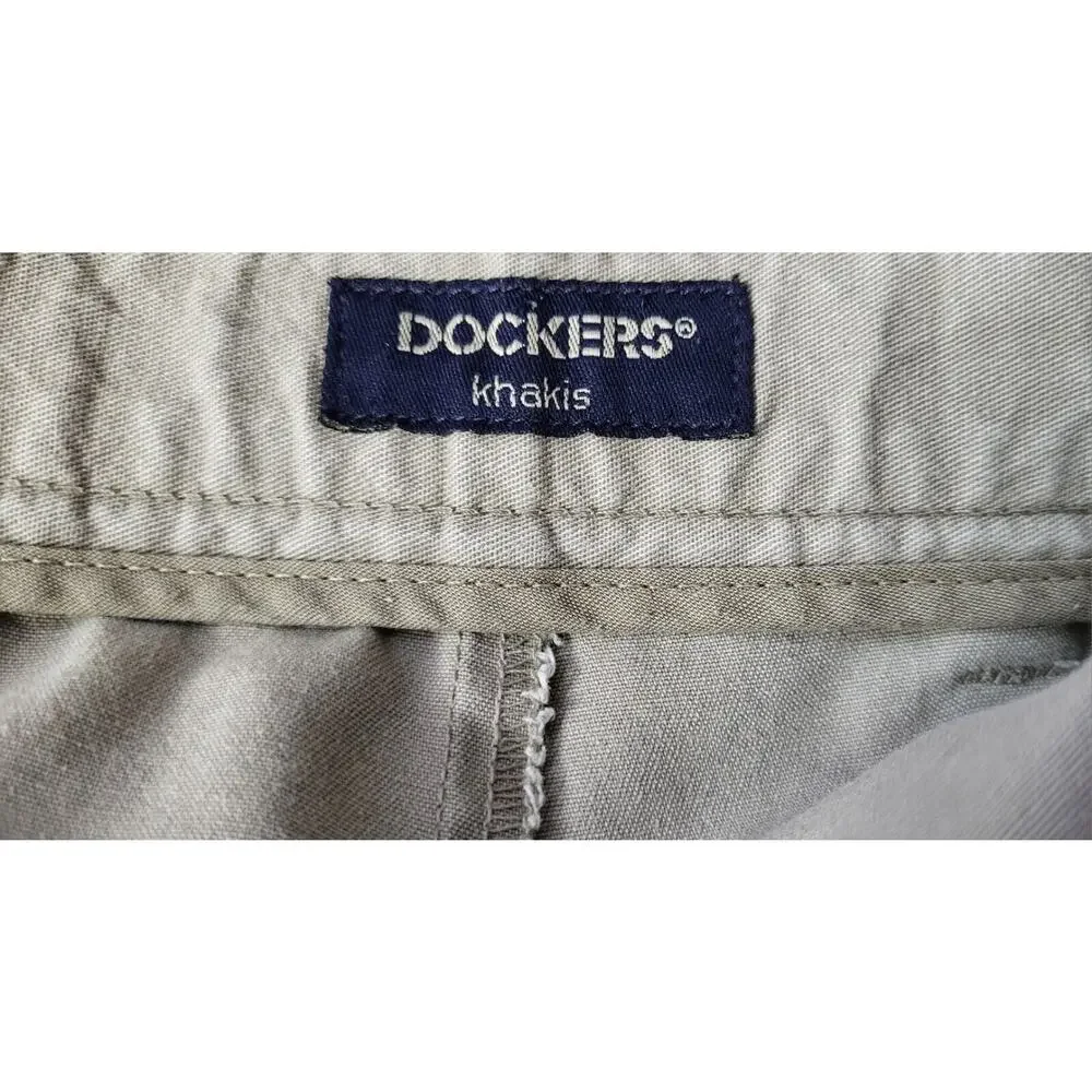 Dockers Pants Mens Khaki Relaxed Fit Pleated Size W36xL28